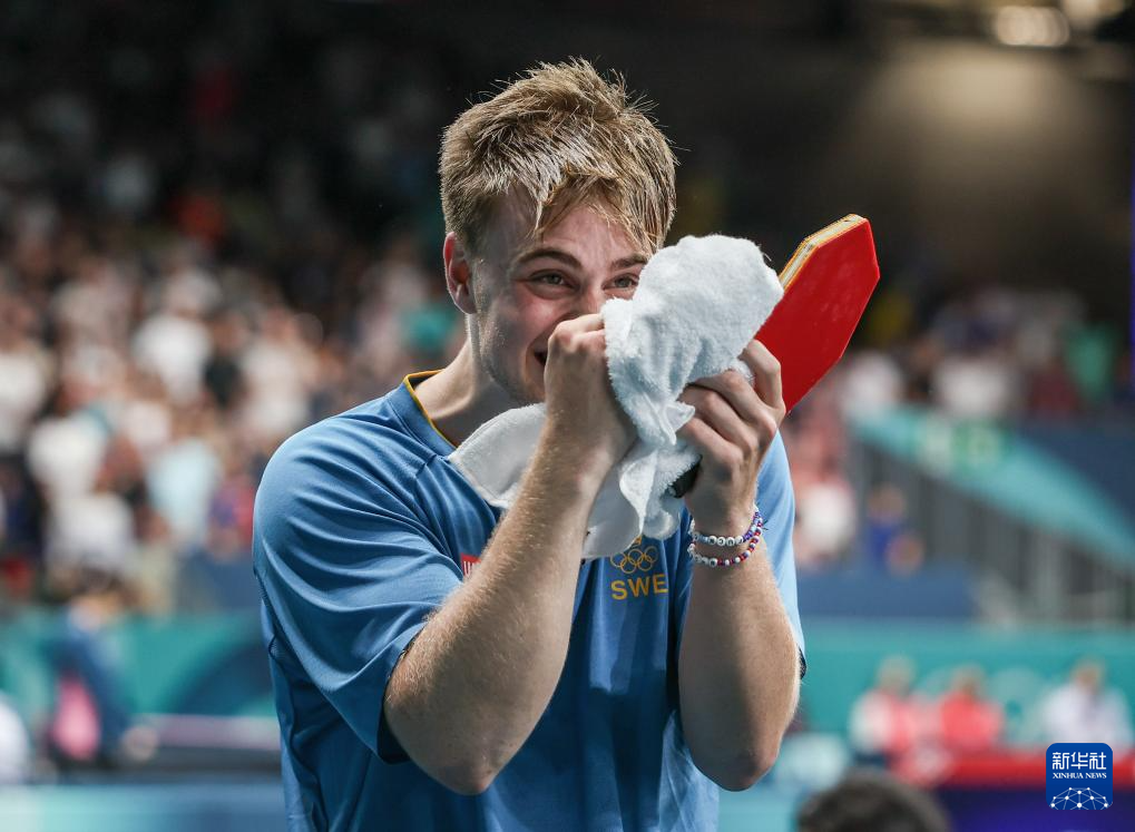 采取更积极 采取更积极